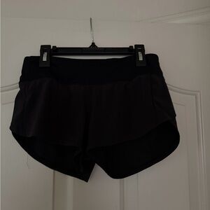 Lululemon Athletica Women's Black Athletic Shorts EUC